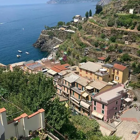 Orizzonti شقة